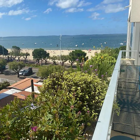 Claire Front De Superbe Vue Bassin Lejlighed Arcachon