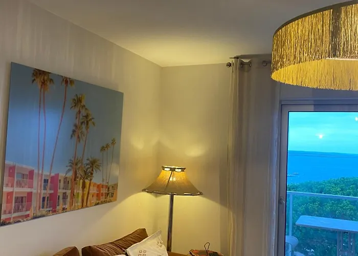 Claire Front De Superbe Vue Bassin Lejlighed *