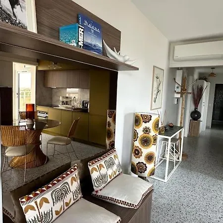 Claire Front De Superbe Vue Bassin Appartement