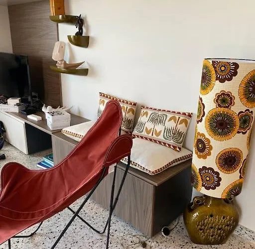 Claire Front De Superbe Vue Bassin